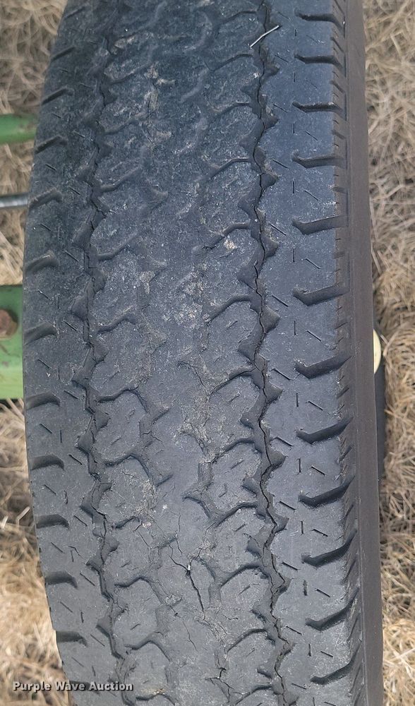 image for item LA9690 John Deere  95 combine