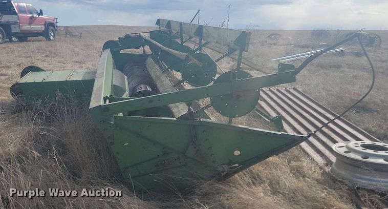 image for item LA9690 John Deere  95 combine