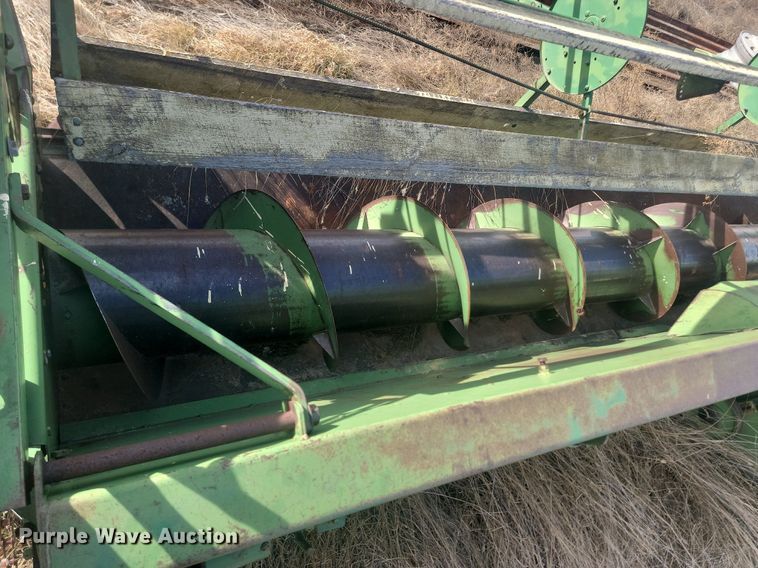 image for item LA9690 John Deere  95 combine