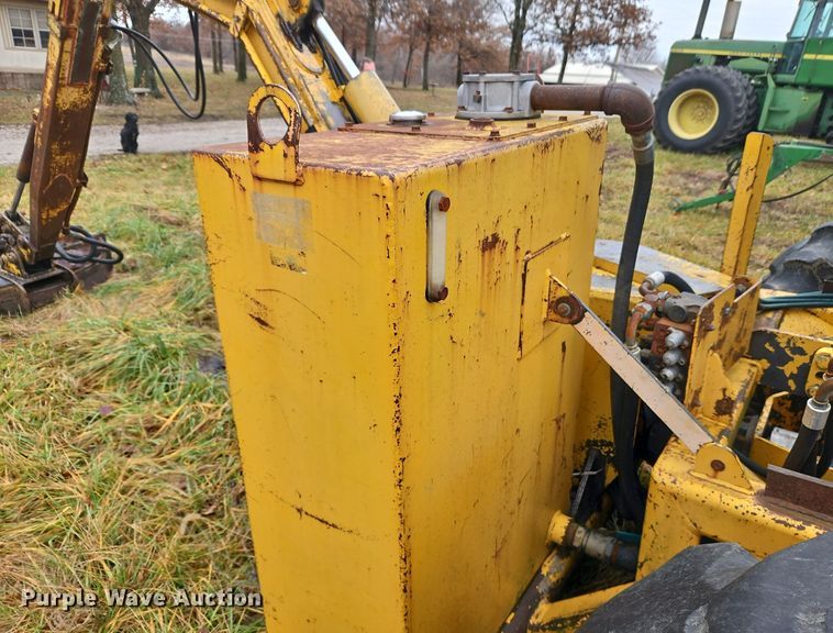 image for item LB9707 1992 Ford 9030 4WD bi-directional tractor