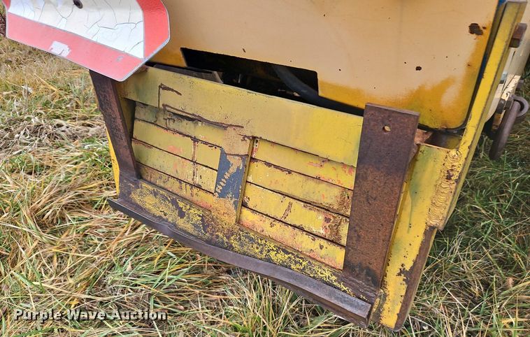 image for item LB9707 1992 Ford 9030 4WD bi-directional tractor