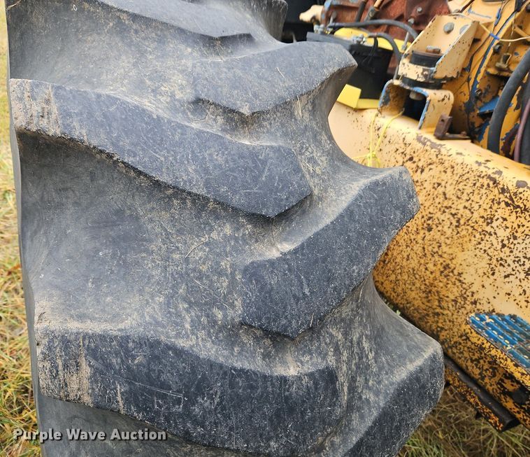 image for item LB9707 1992 Ford 9030 4WD bi-directional tractor