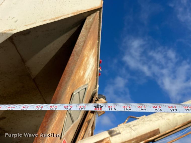 image for item LD9954 1995 White GMC WCA feed delivery truck