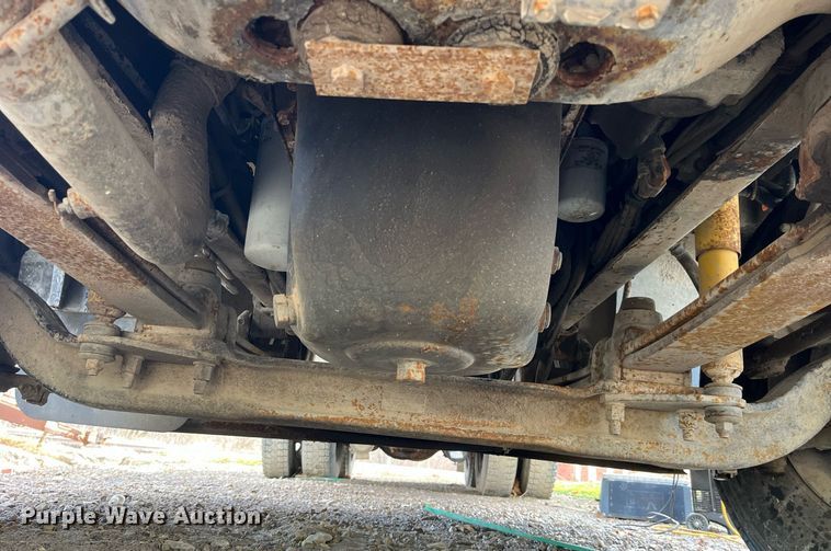 image for item LD9954 1995 White GMC WCA feed delivery truck