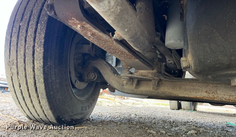 image for item LD9954 1995 White GMC WCA feed delivery truck