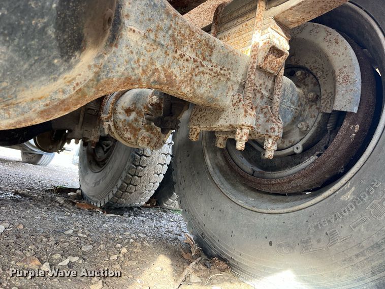 image for item LD9954 1995 White GMC WCA feed delivery truck