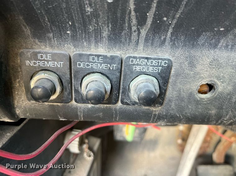 image for item LD9954 1995 White GMC WCA feed delivery truck