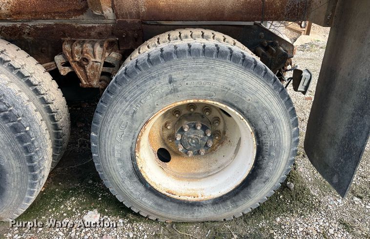 image for item LD9954 1995 White GMC WCA feed delivery truck