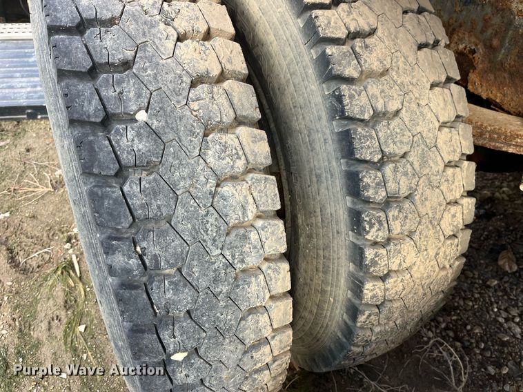 image for item LD9954 1995 White GMC WCA feed delivery truck