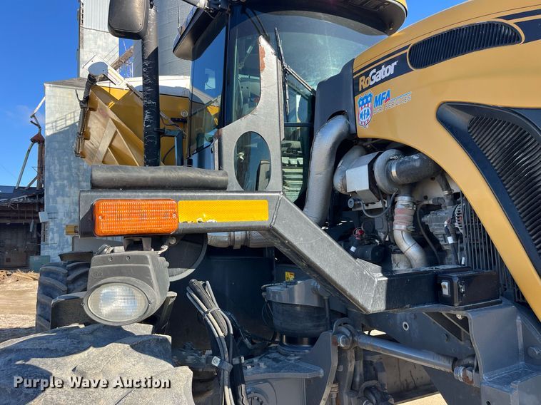 image for item LD9960 2013 RoGator RG1100 applicator 