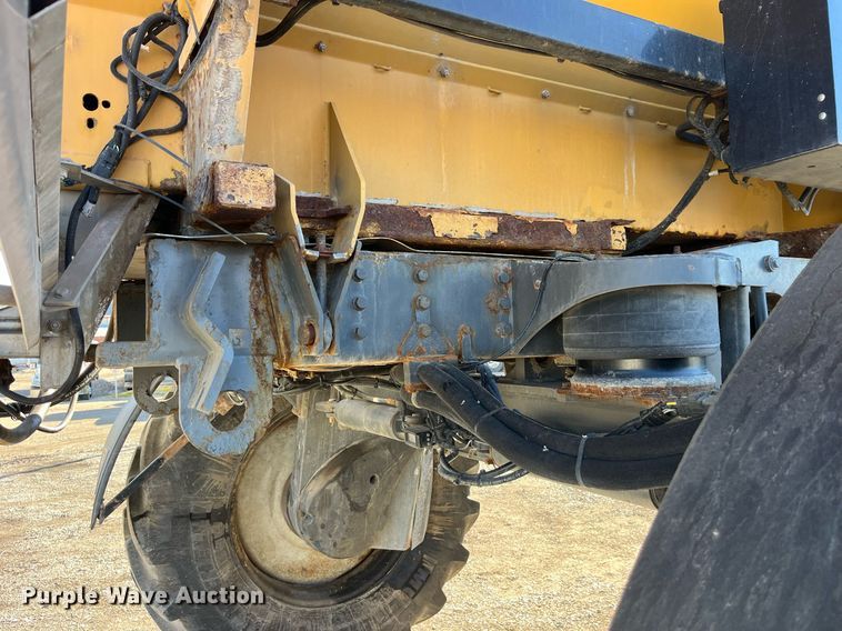 image for item LD9960 2013 RoGator RG1100 applicator 