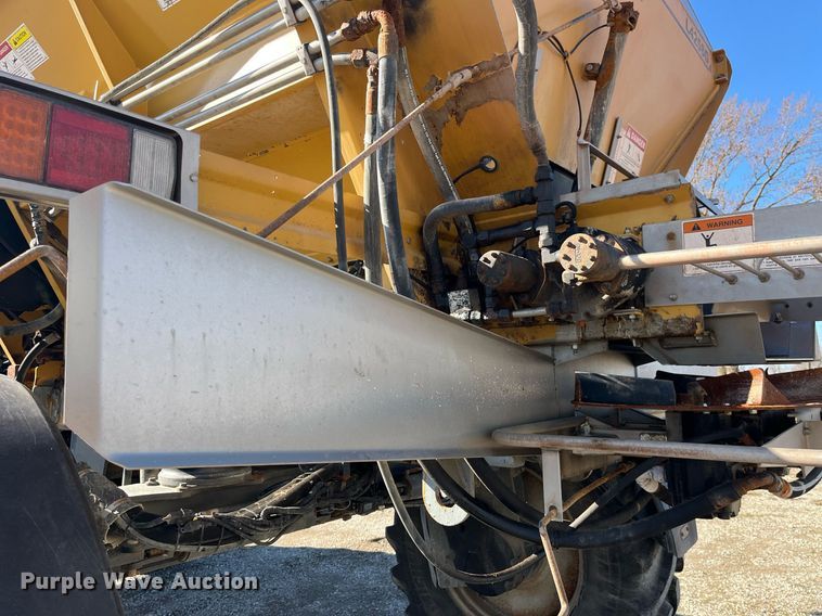 image for item LD9960 2013 RoGator RG1100 applicator 