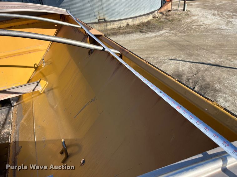 image for item LD9960 2013 RoGator RG1100 applicator 