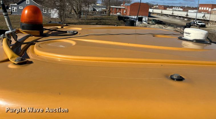 image for item LD9960 2013 RoGator RG1100 applicator 