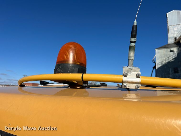 image for item LD9960 2013 RoGator RG1100 applicator 