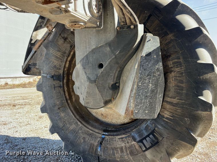 image for item LD9960 2013 RoGator RG1100 applicator 