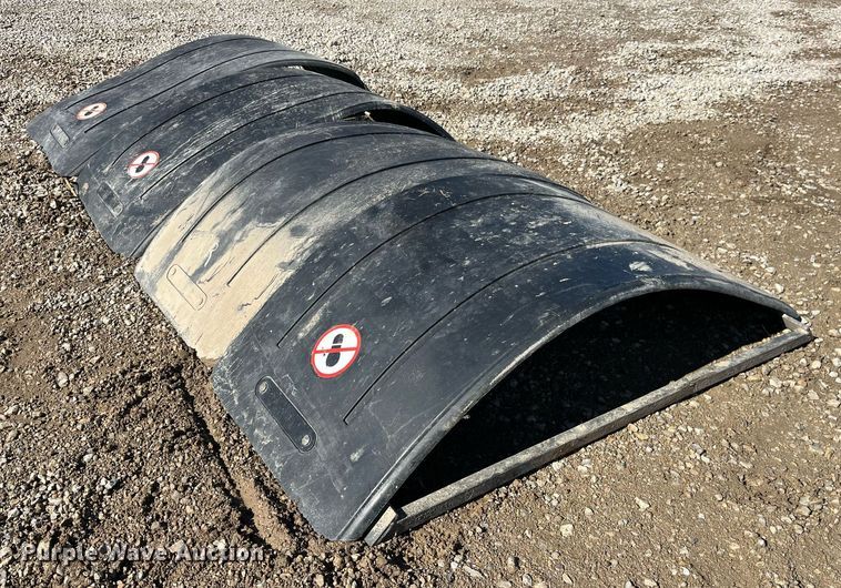 image for item LD9960 2013 RoGator RG1100 applicator 