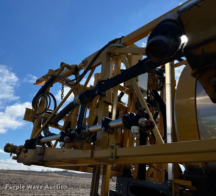 image for item LD9960 2013 RoGator RG1100 applicator 