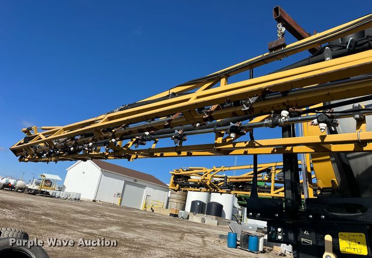 image for item LD9960 2013 RoGator RG1100 applicator 