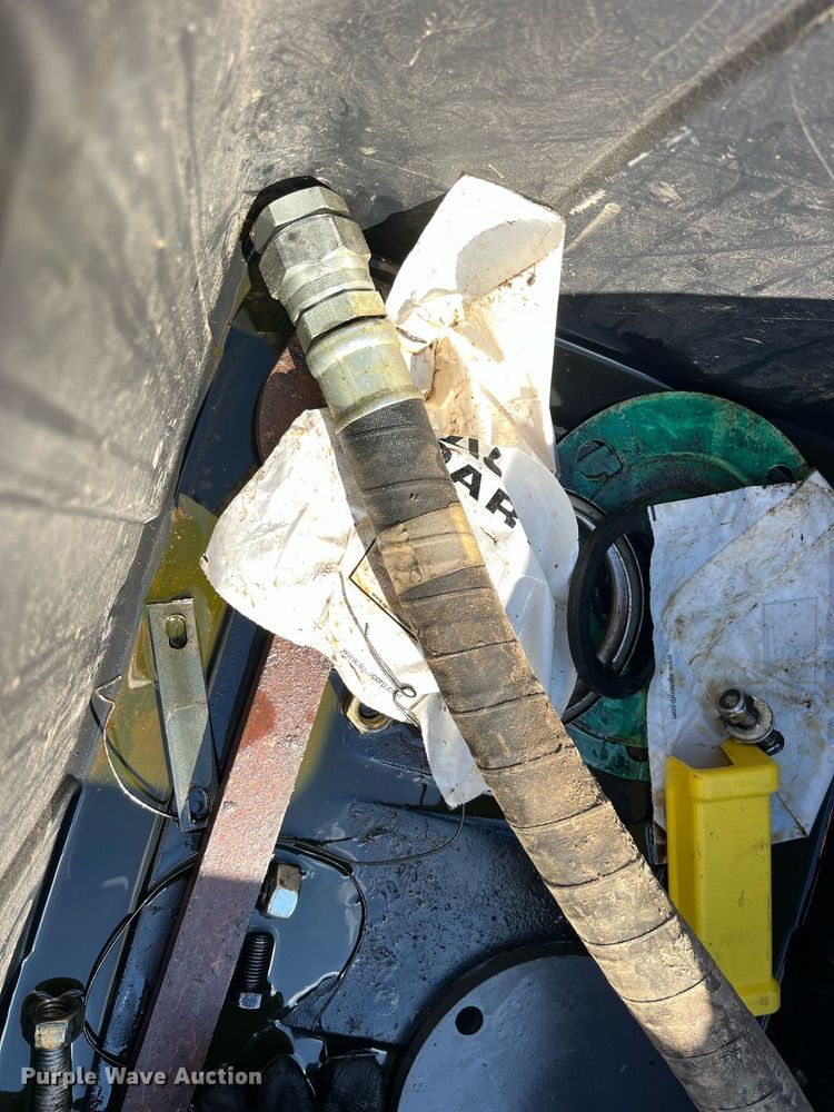 image for item LD9960 2013 RoGator RG1100 applicator 