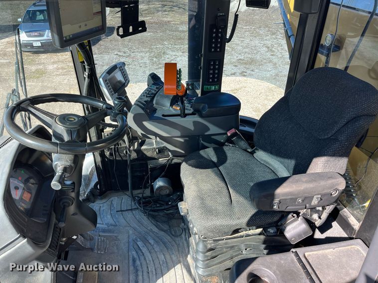 image for item LD9960 2013 RoGator RG1100 applicator 