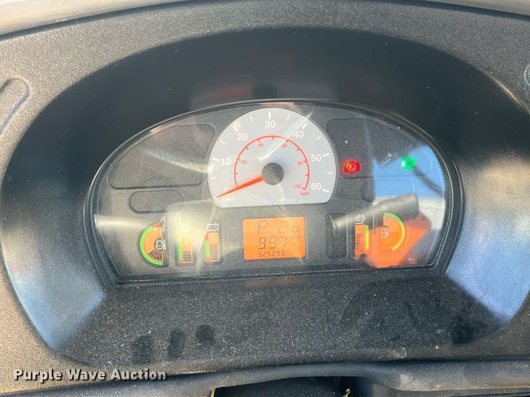 image for item LD9960 2013 RoGator RG1100 applicator 