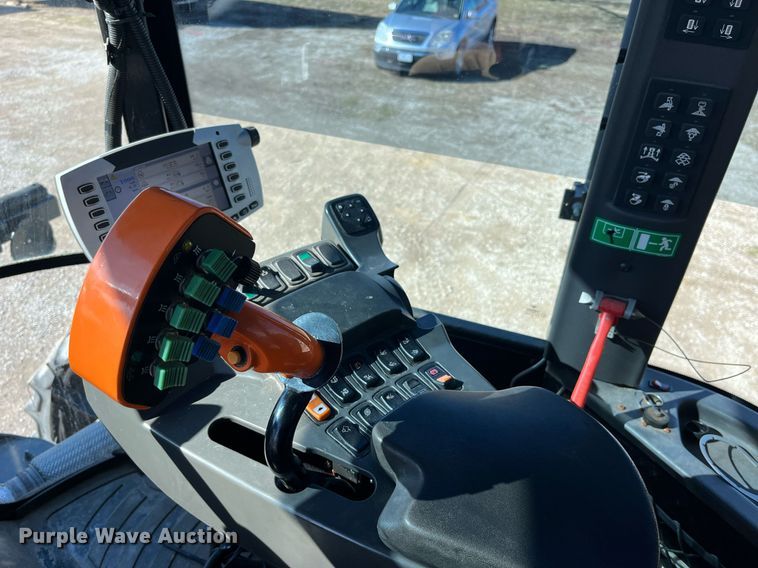 image for item LD9960 2013 RoGator RG1100 applicator 