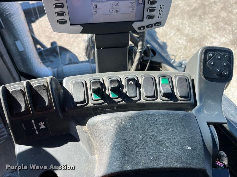 image for item LD9960 2013 RoGator RG1100 applicator 