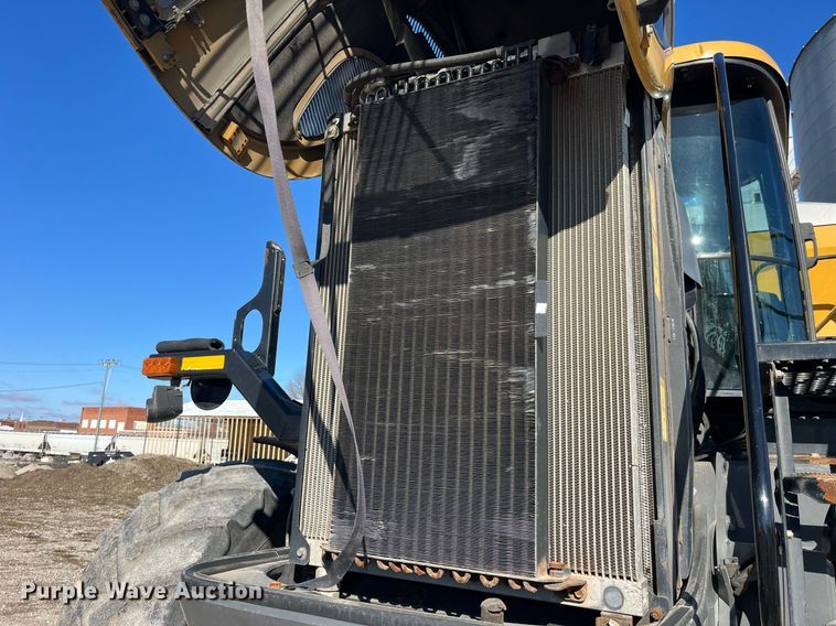 image for item LD9960 2013 RoGator RG1100 applicator 