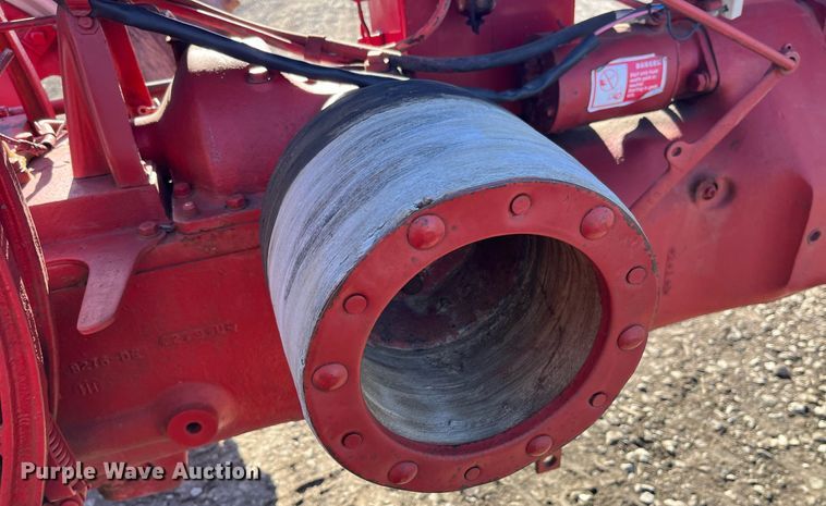 image for item LD9973 1951 International Harvester H tractor