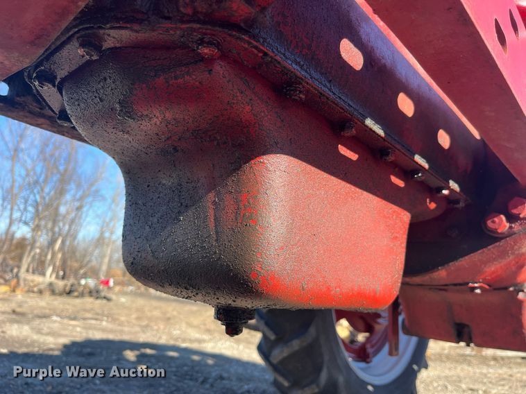 image for item LD9973 1951 International Harvester H tractor