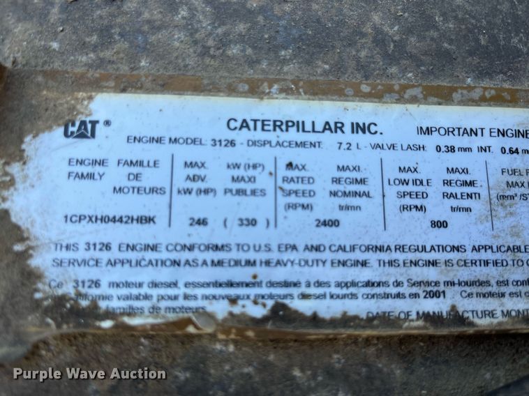 image for item LD9984 2002 Freightliner  FL80 fertilizer delivery truck