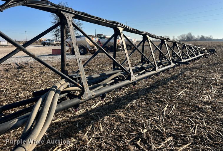 image for item LD9986 2010 John Deere 4730 sprayer