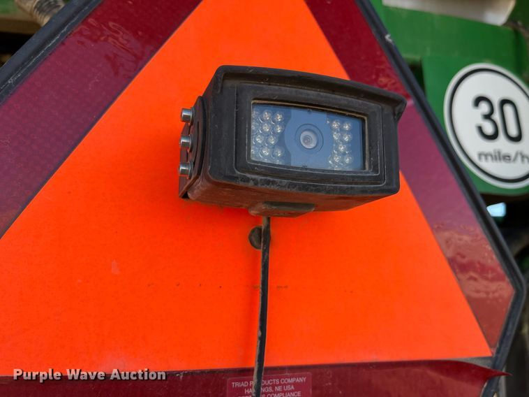 image for item LD9986 2010 John Deere 4730 sprayer