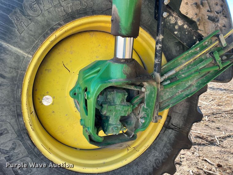 image for item LD9986 2010 John Deere 4730 sprayer