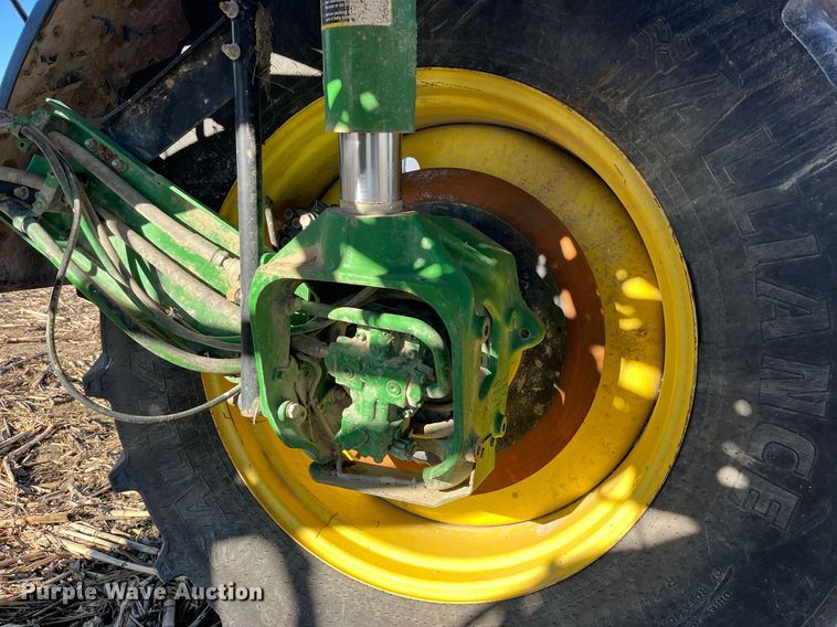 image for item LD9986 2010 John Deere 4730 sprayer