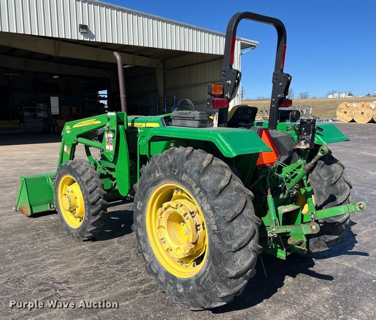 image for item LE9028 2009 John Deere  5055E MFWD tractor