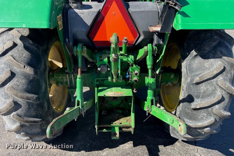 image for item LE9028 2009 John Deere  5055E MFWD tractor