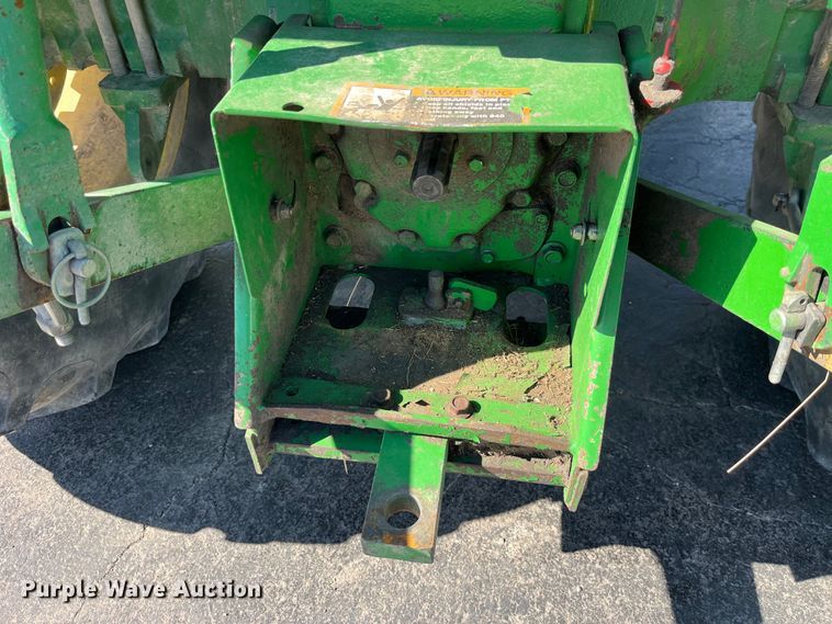 image for item LE9028 2009 John Deere  5055E MFWD tractor