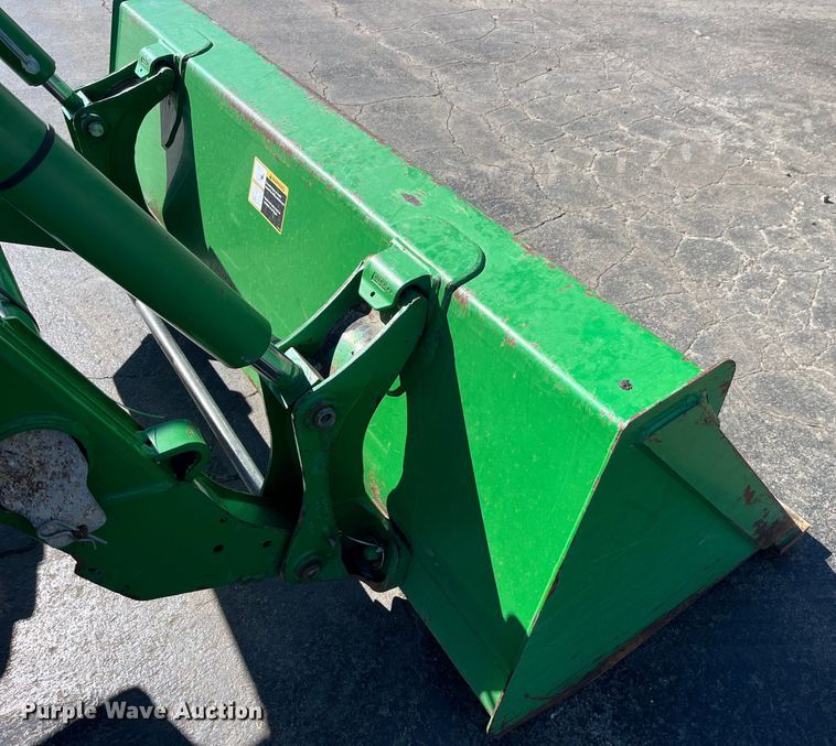image for item LE9028 2009 John Deere  5055E MFWD tractor