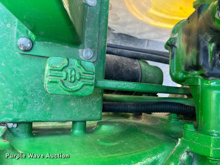 image for item LE9028 2009 John Deere  5055E MFWD tractor