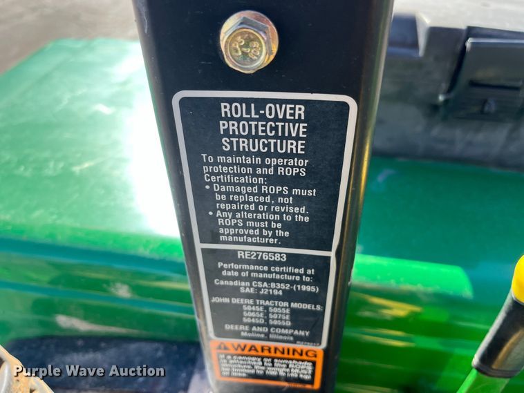 image for item LE9028 2009 John Deere  5055E MFWD tractor