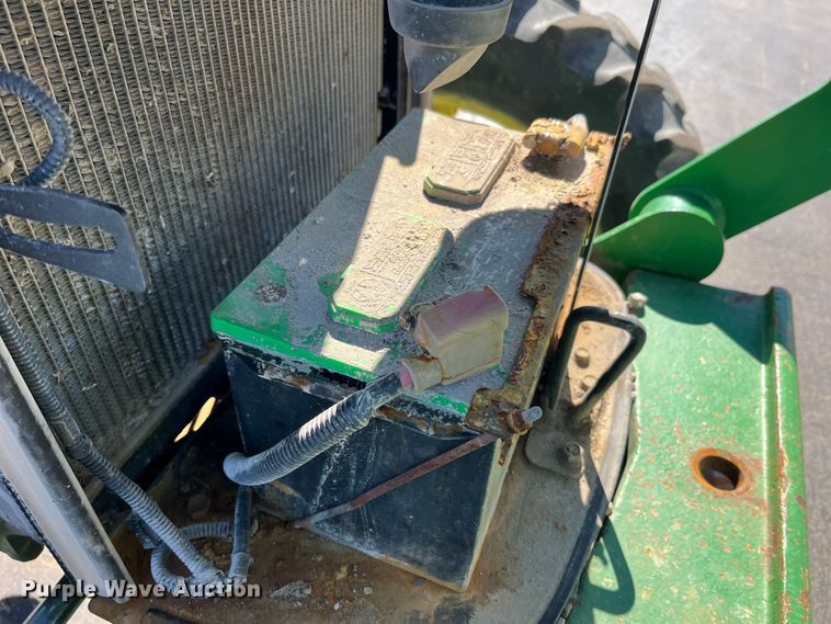 image for item LE9028 2009 John Deere  5055E MFWD tractor