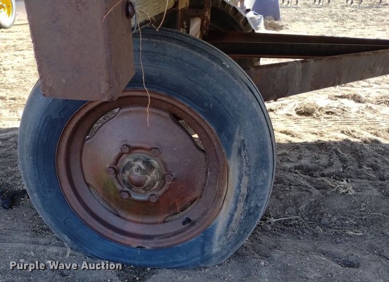 image for item LN9940 (55) 30' L gated irrigation pipes