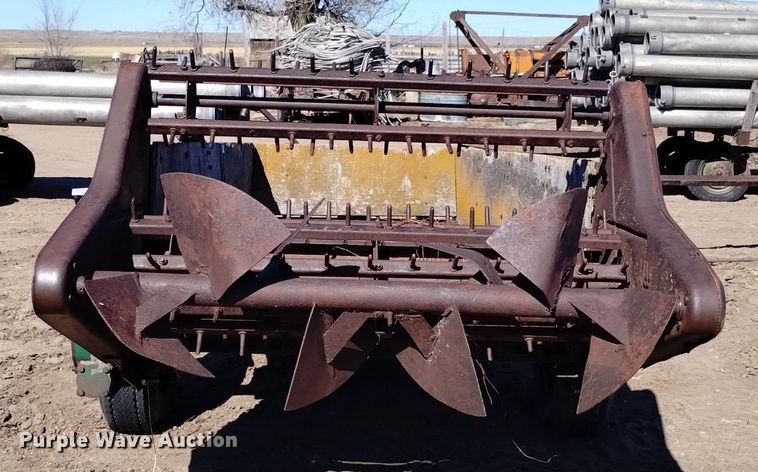 image for item LN9941 Farmhand 6025 manure spreader