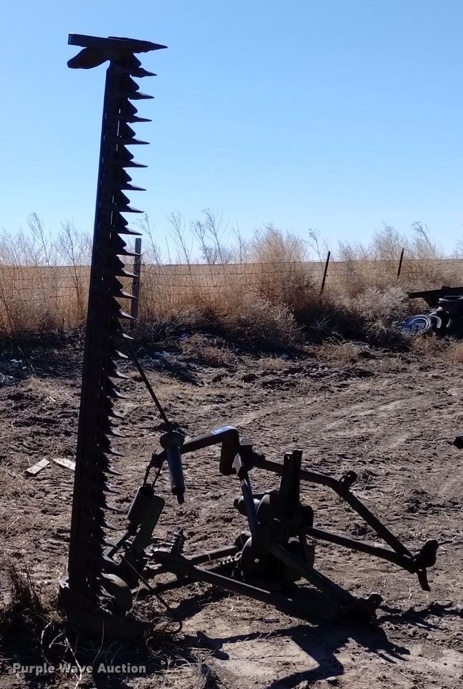 image for item LN9945 John Deere 9W sickle mower