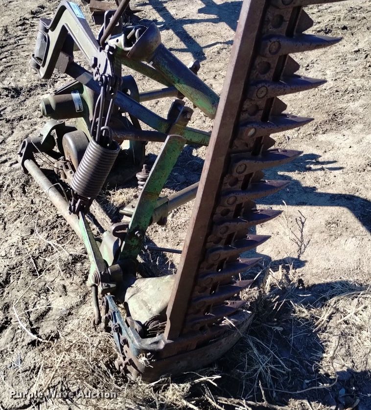 image for item LN9945 John Deere 9W sickle mower