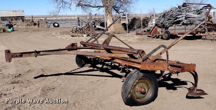 image for item LN9946 Graham Hoeme field cultivator