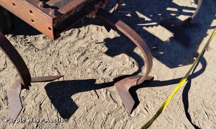 image for item LN9946 Graham Hoeme field cultivator