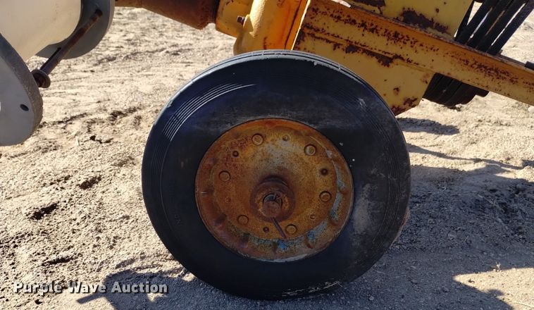 image for item LN9947 Berkeley  pump